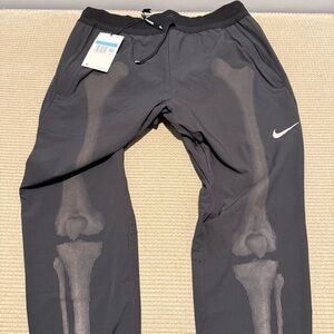 *RARE* Nike SkeletonRunning Pants